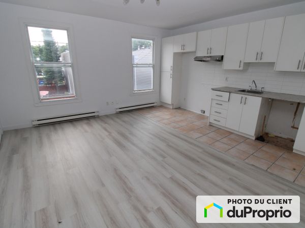 600 rue Raoul-Jobin, Saint-Sauveur à louer