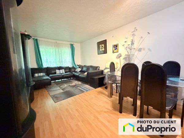 309-12085 avenue Berlioz, Montcalm for rent