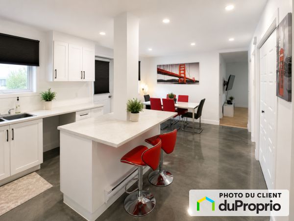 Cuisine du logement - A-6183, val marie, Saint-Léonard à louer