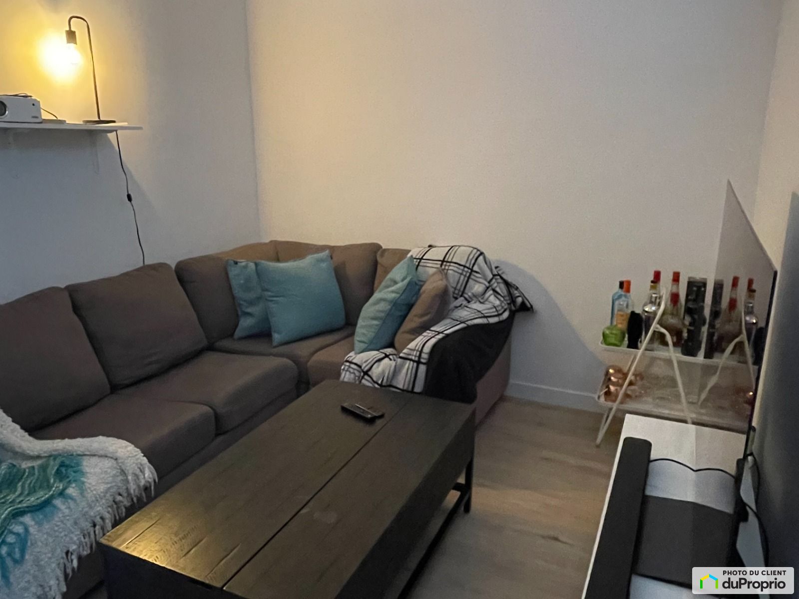 345, rue Saint-Philippe — photo 3
