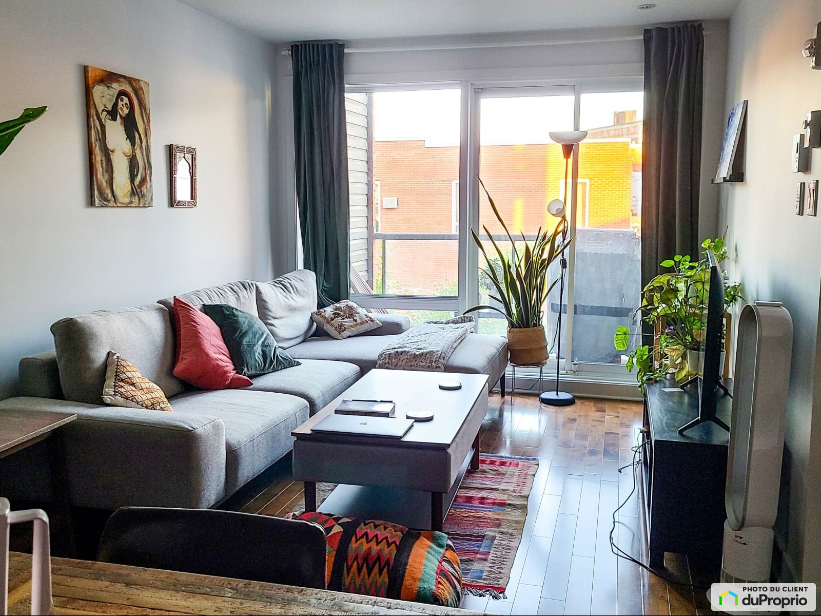202-6310, boulevard Saint-Laurent — photo 1