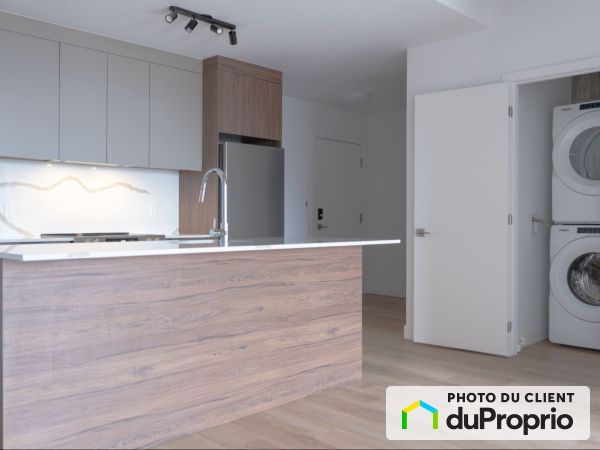 401-4845, chemin cote st luc, Westmount à louer