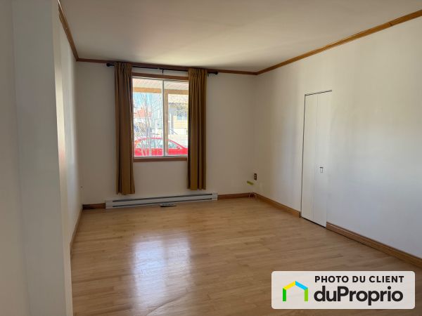 Salle de séjour - 10, Lévesque, Gatineau (Hull) à louer