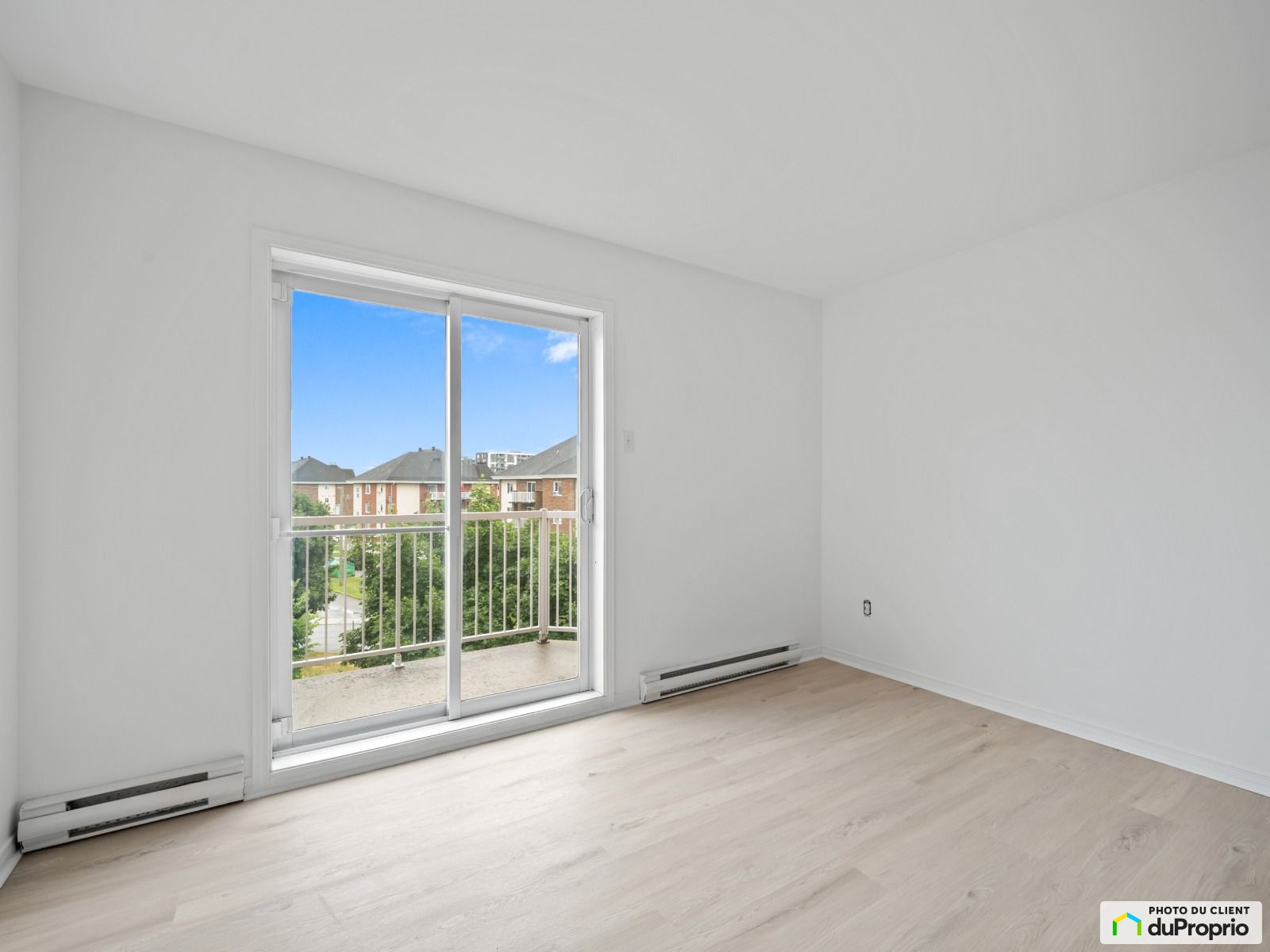 10-330, Bohemier — photo 3