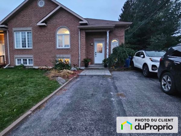 22, Attikameks, Gatineau (Aylmer) à louer