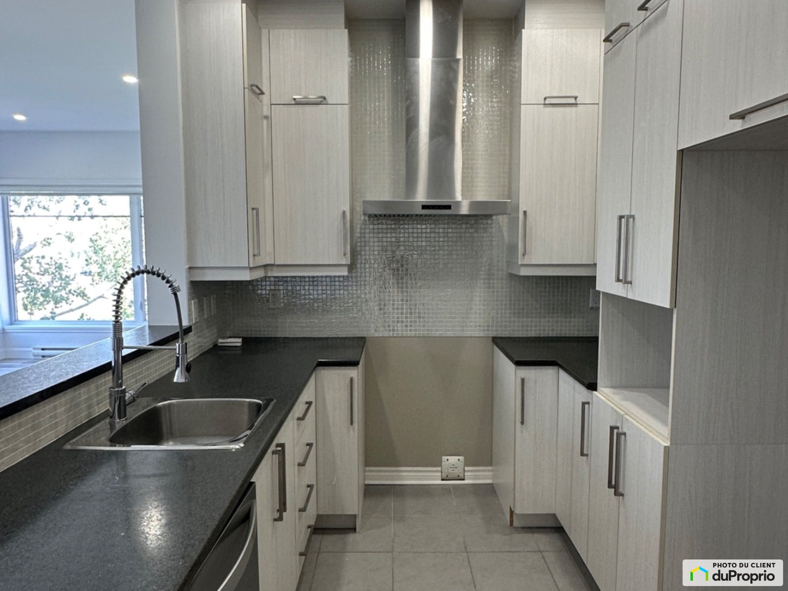 514-25, av. Ernest-Rochette — photo 2