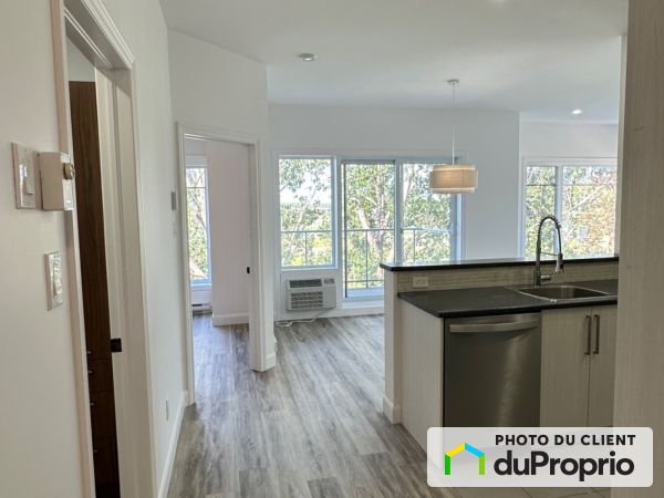 514-25 av. Ernest-Rochette, La Prairie for rent