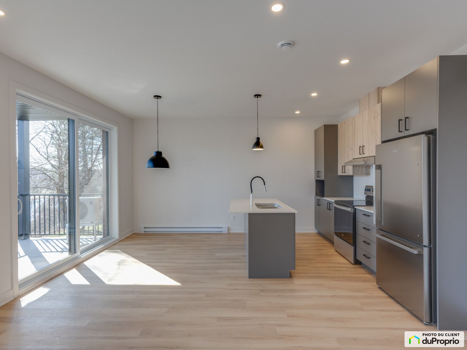 603, rue Laviolette — photo 3
