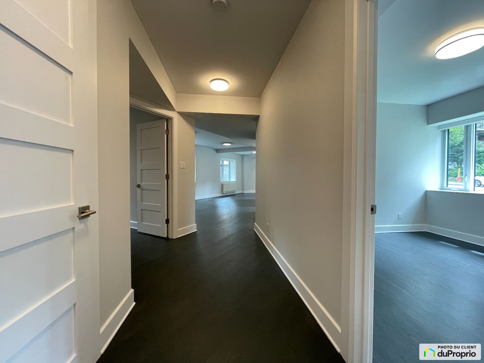 212-4851, chemin de la Cote-Saint-Luc — photo 1