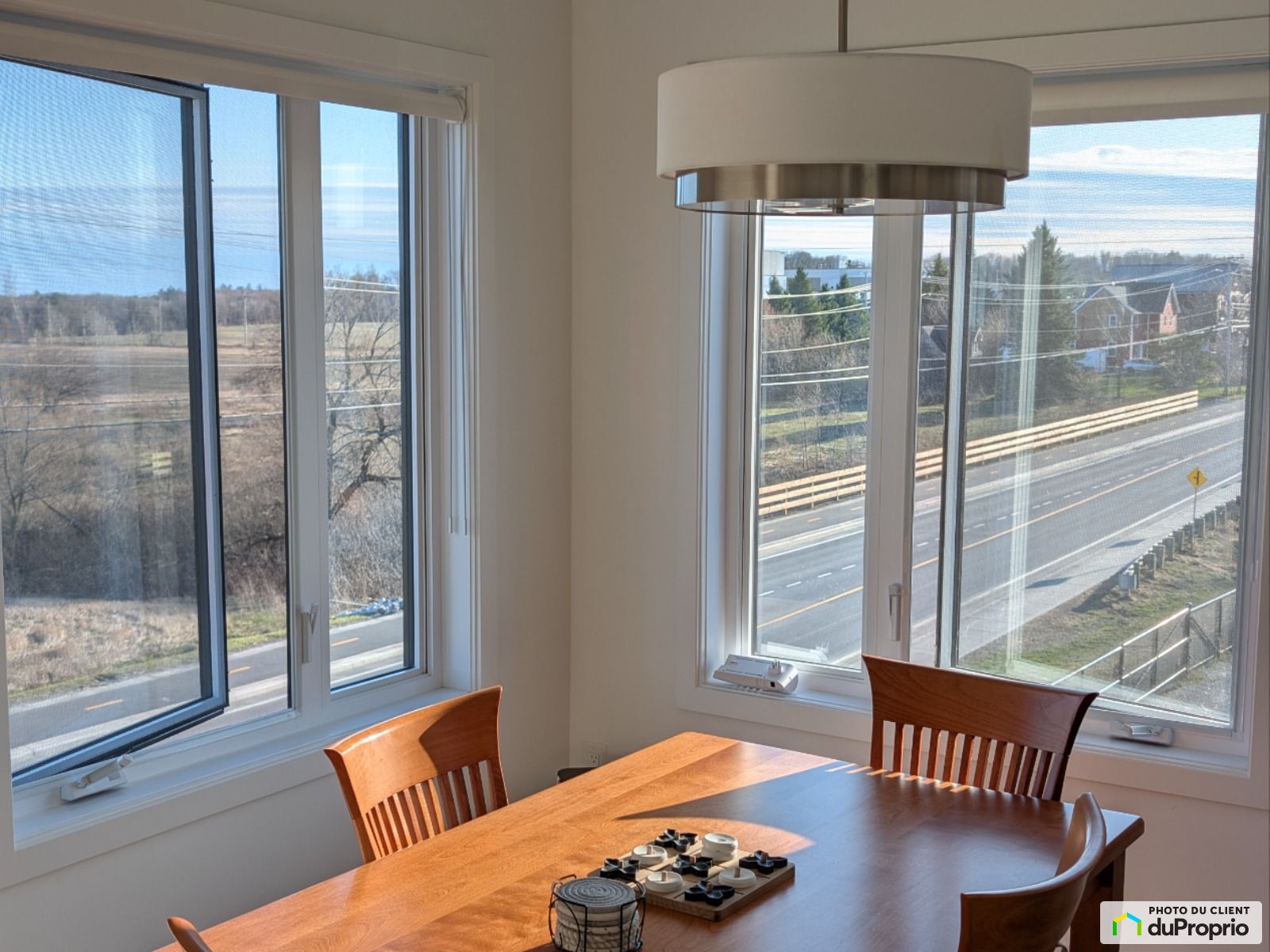 9-330, elisabeth-chauvin — photo 1