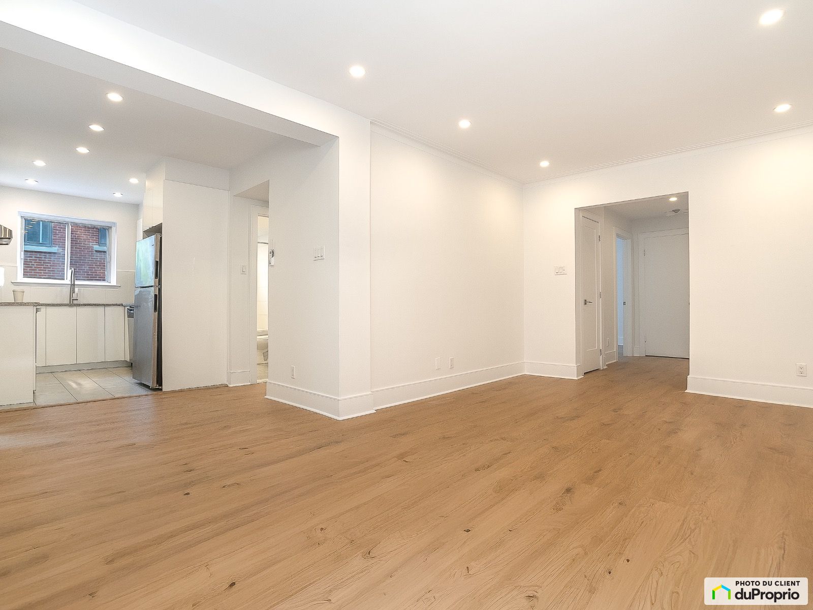 2-2120, av. Van Horne — photo 2