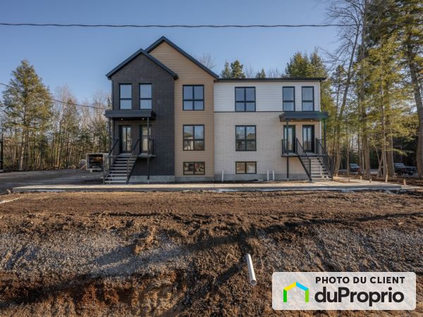 3010 rue Yvan-Roy, Rawdon for rent