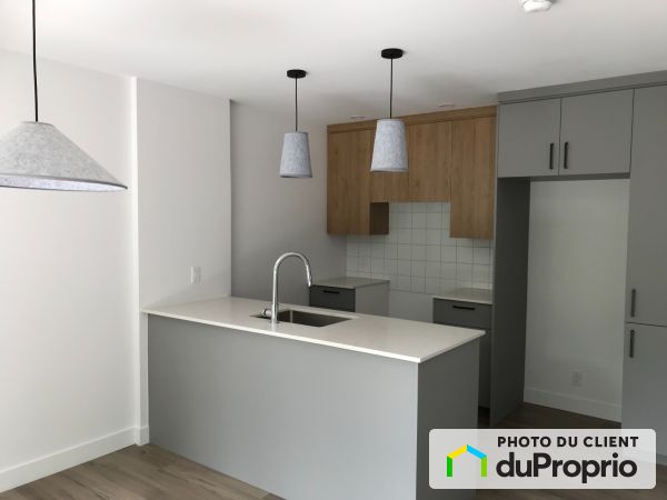 204-508 chemin Ste-Foy, Montcalm for rent