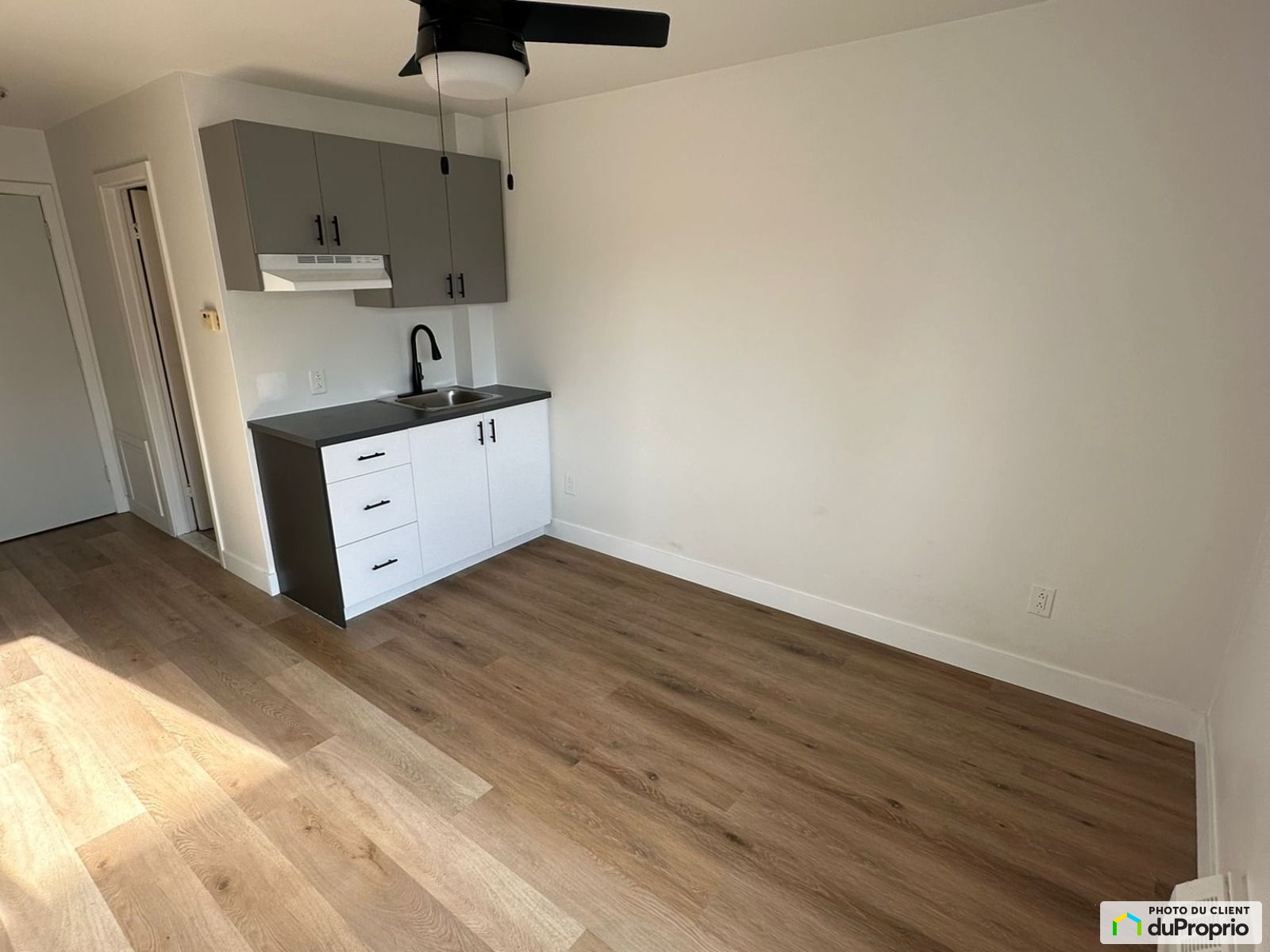 110-770, av. Sainte-Croix — photo 1