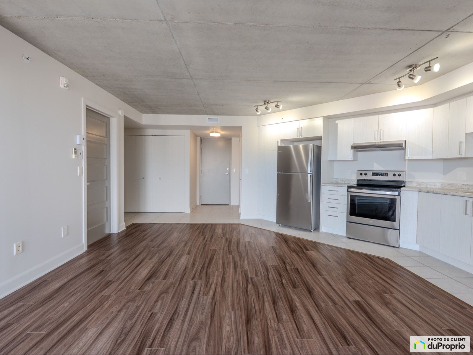 3400, boulevard Saint-Elzear Ouest — photo 3