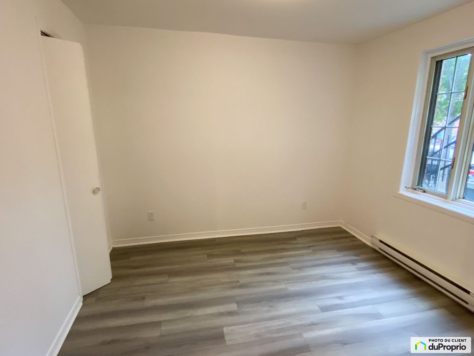2166-2166, Rue Pierre Tetrault — photo 1