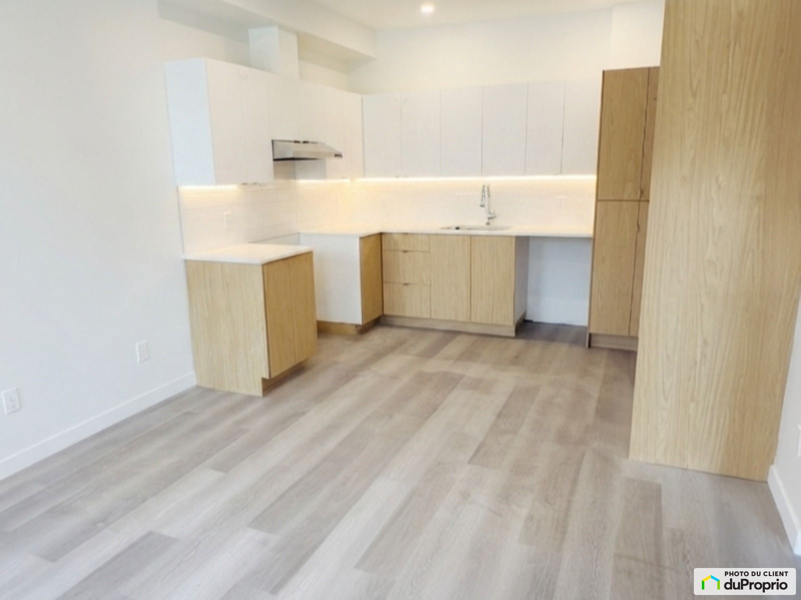 12000, av. l'Archevêque — photo 3