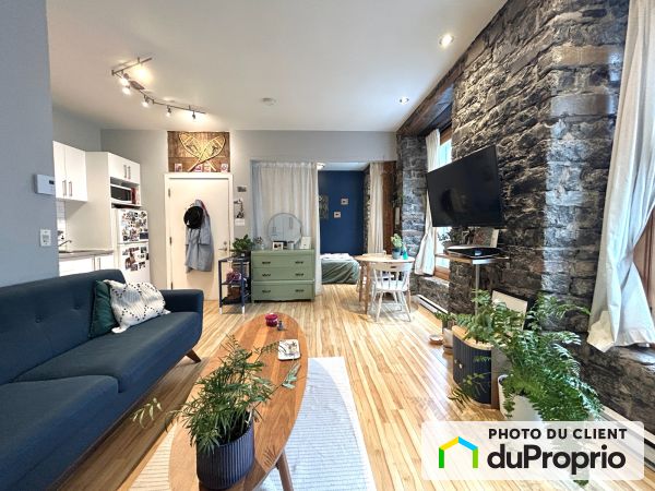 217-25, rue Sainte-Ursule, Vieux-Québec à louer