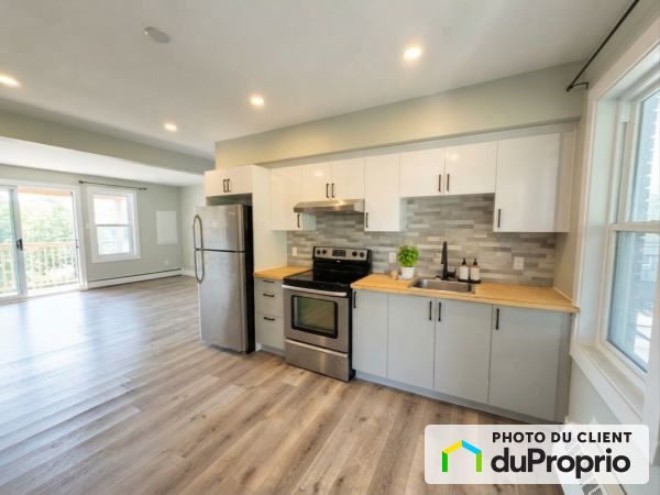 1219 st-esprit, Sherbrooke (Jacques-Cartier) for rent