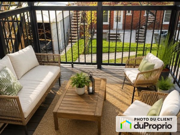 Balcon - 7832, rue Lajeunesse, Villeray / St-Michel / Parc-Extension à louer