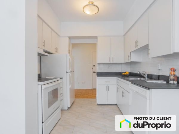 Apartment Kitchen - 1000 avenue Pratt, Outremont for rent