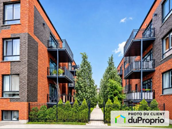 002-10300 boul. Saint-Laurent, Ahuntsic / Cartierville for rent
