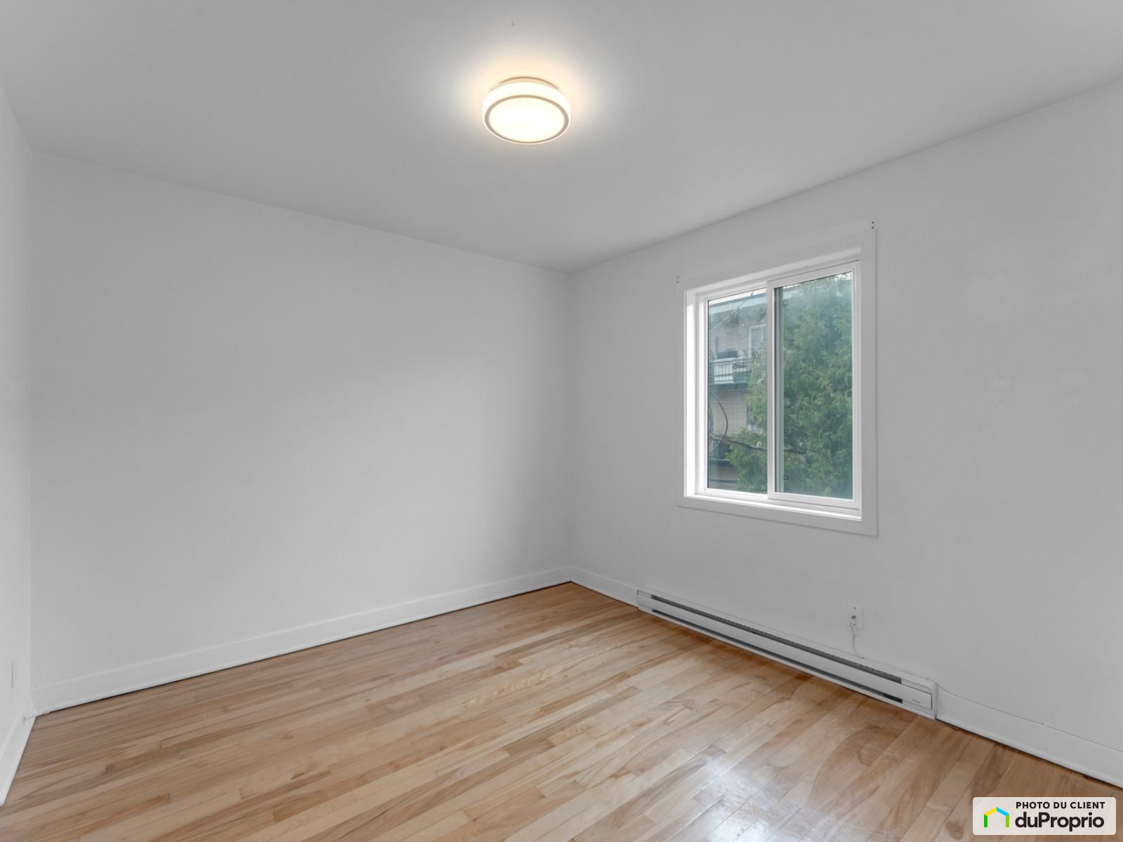 6933, avenue Stuart — photo 3