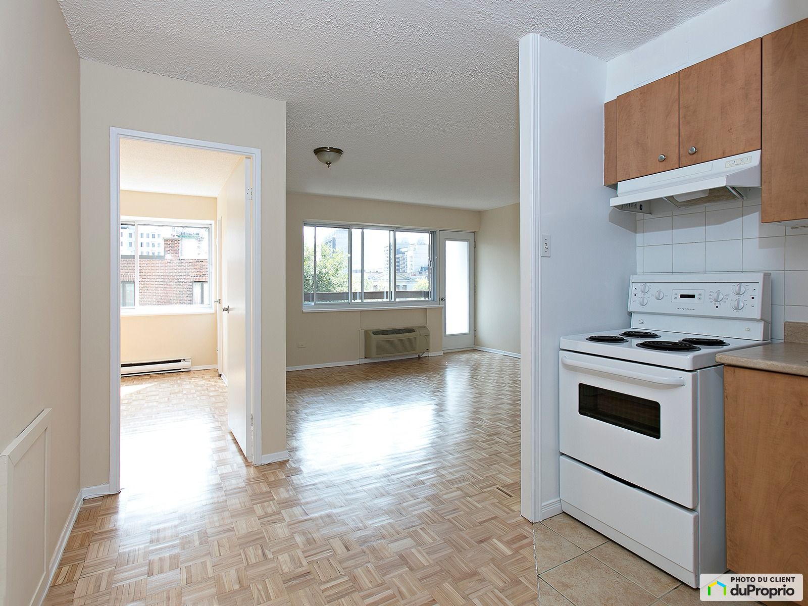 1006-3488, Chem. de la Côte-des-Neiges — photo 1