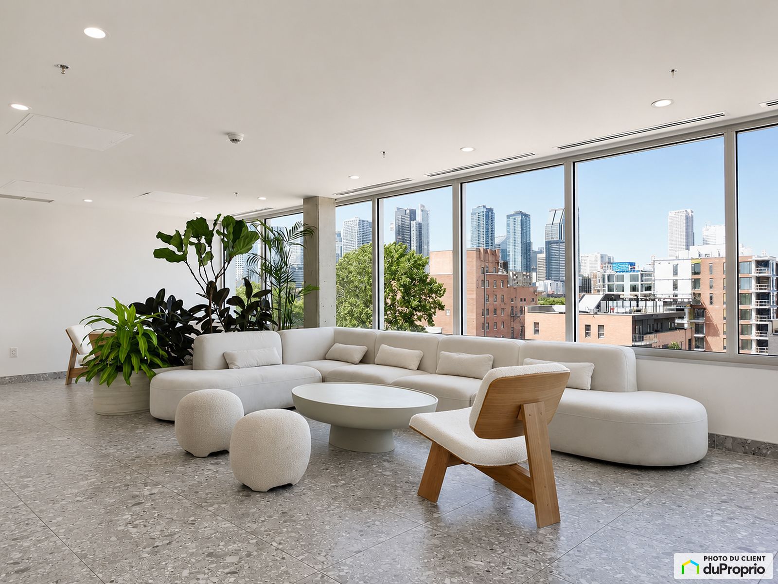 1957 rue Hunter - 4 1/2 (2 sdb) - Sherwin Condos Locatifs — photo 1