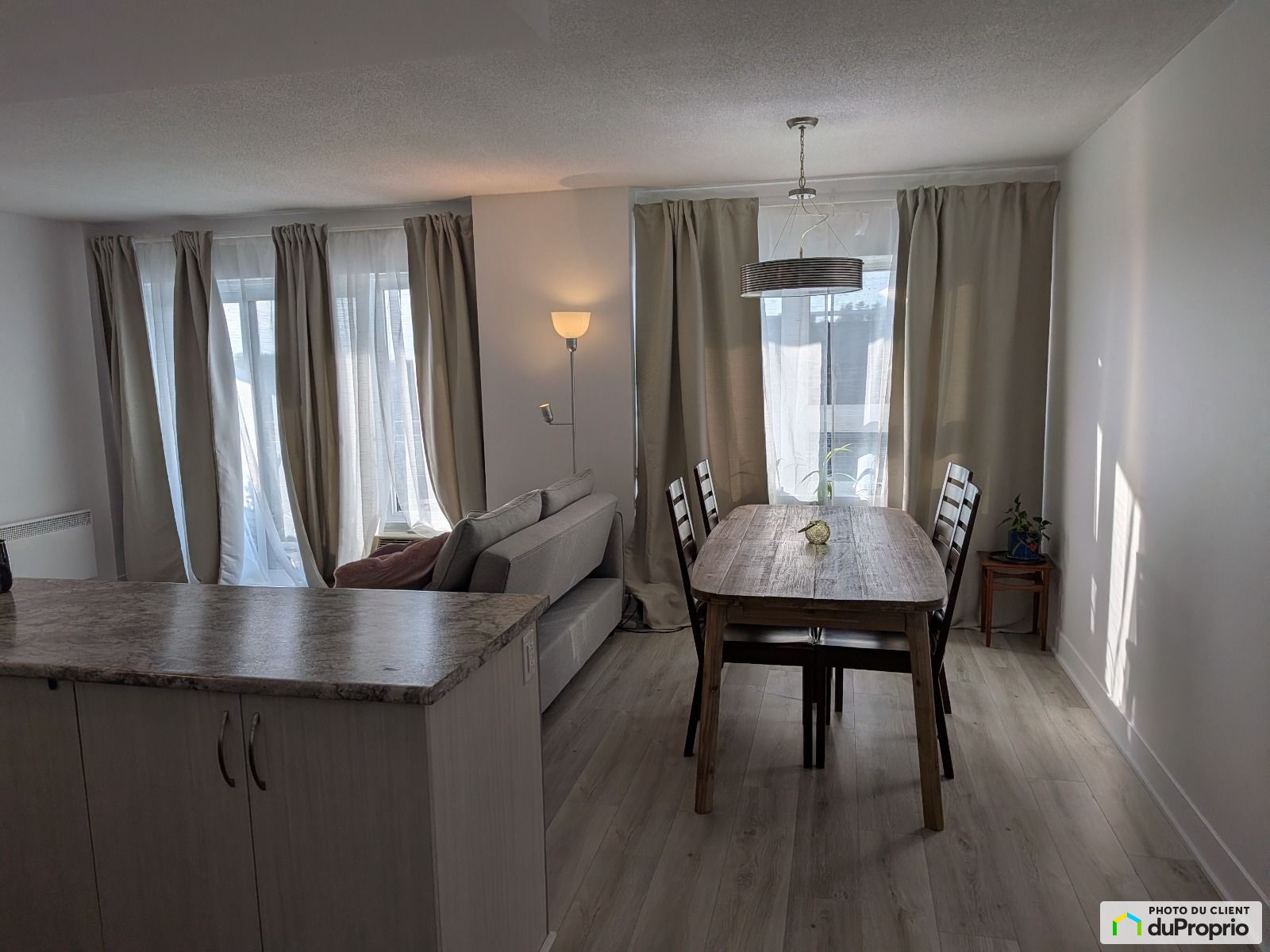 615, Robert-Élie — photo 1