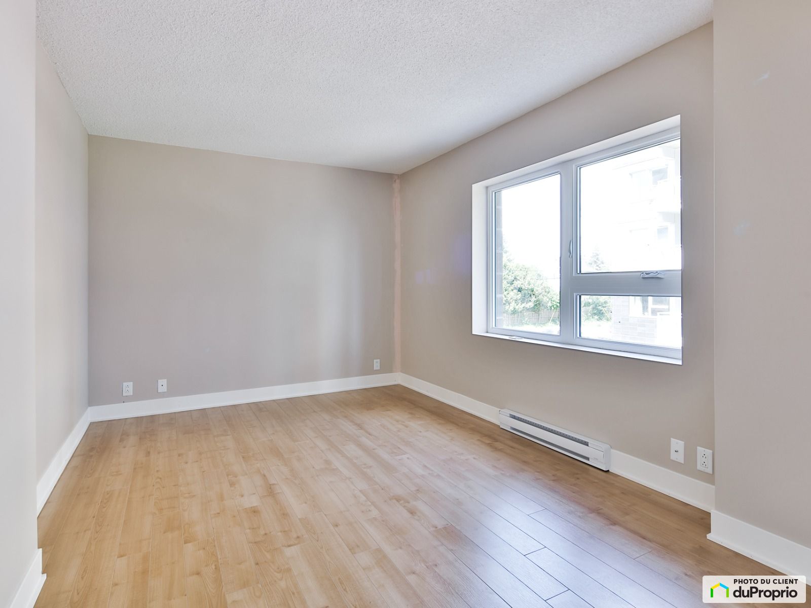 615, Robert-Élie — photo 2
