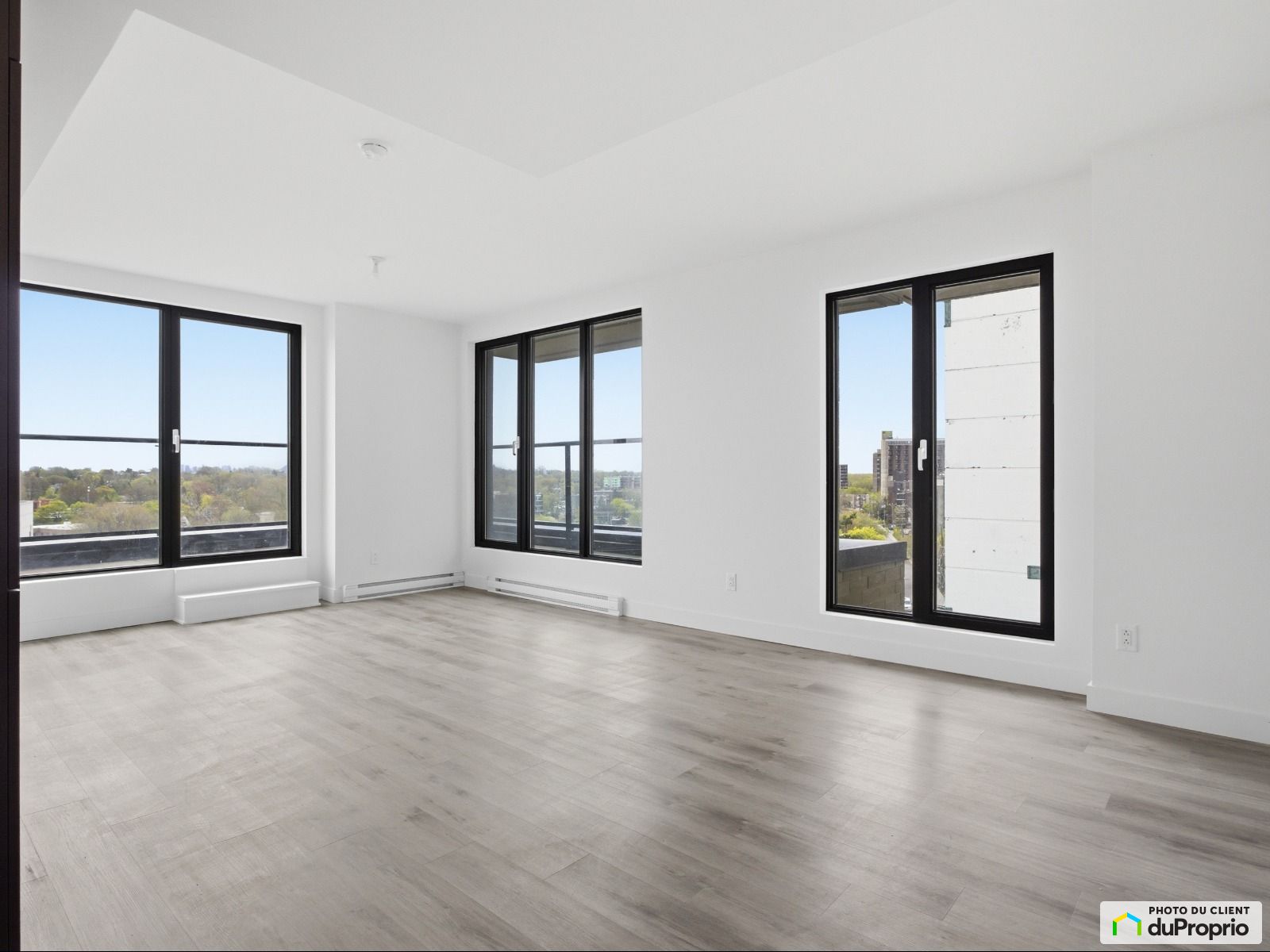 702-3551, Gouin Est — photo 1