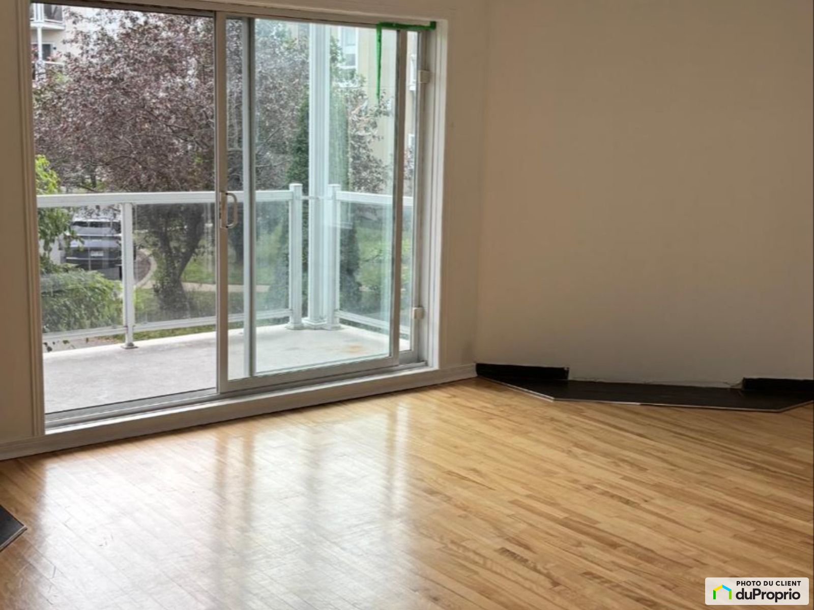 925, Des Faucons — photo 1