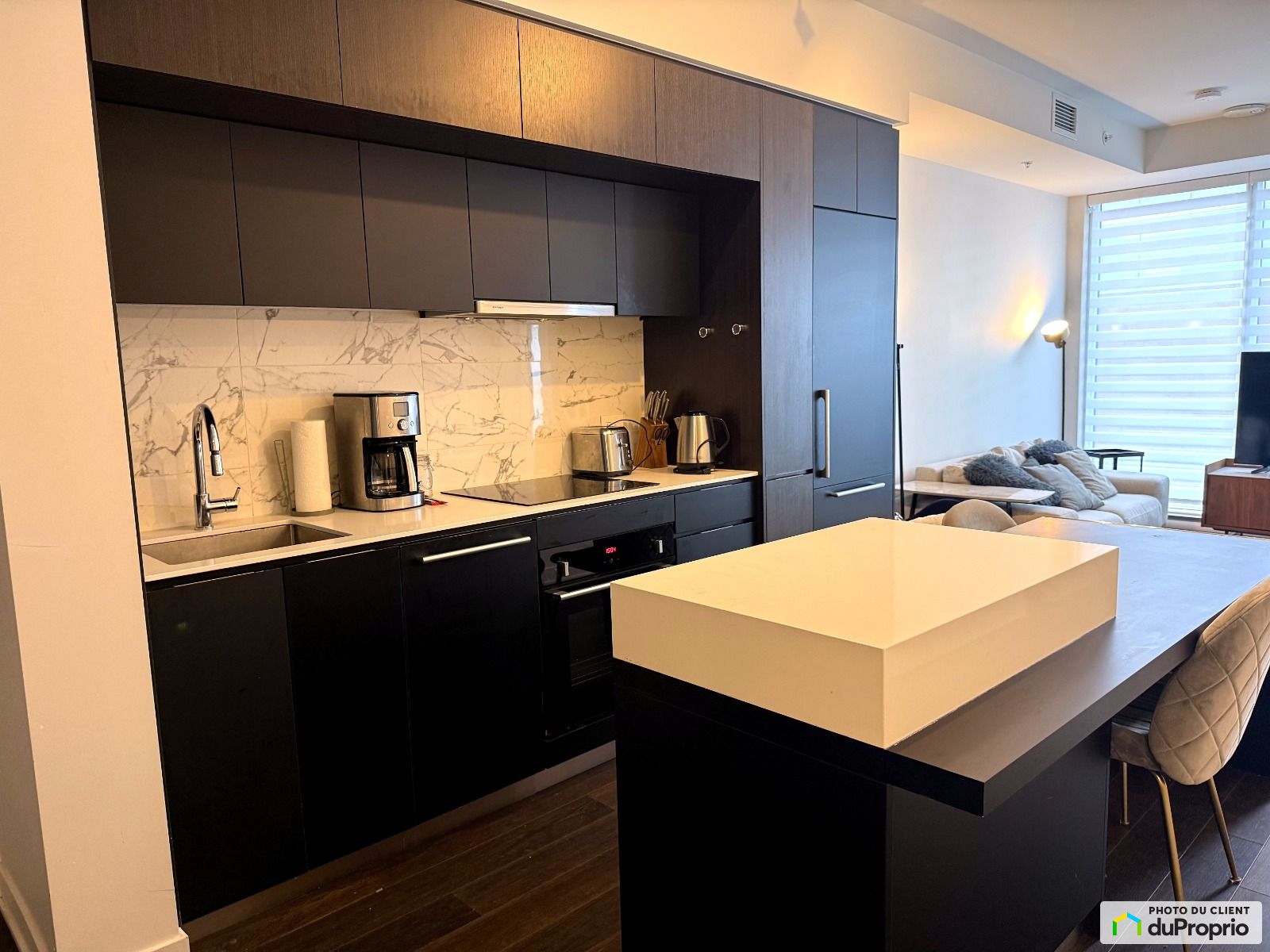 1188, rue Saint-Antoine — photo 1