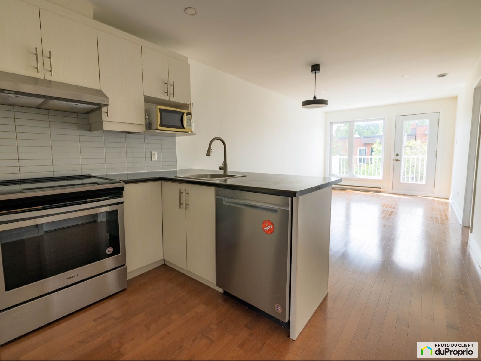 301-2600, av. Charlemagne — photo 3