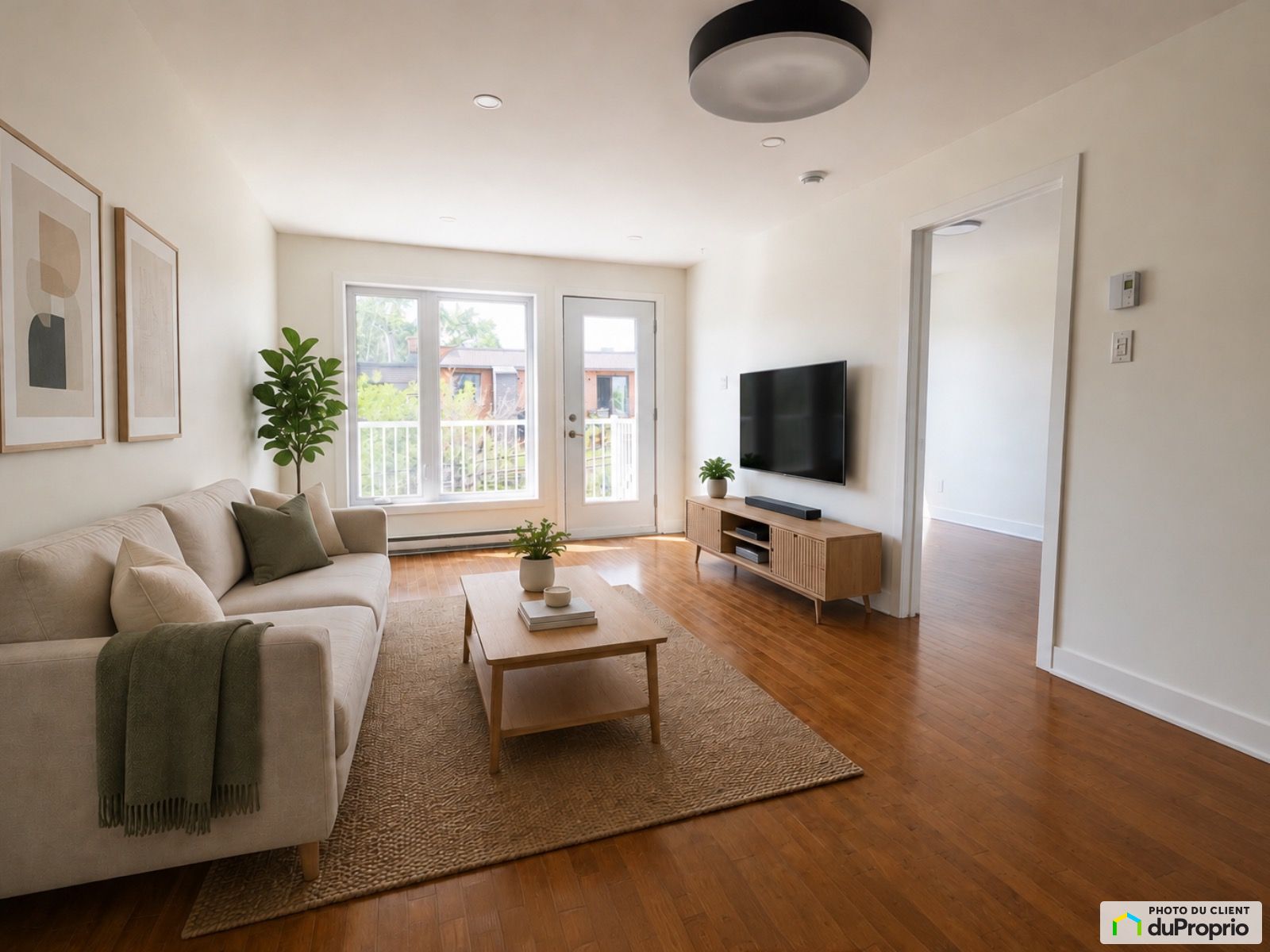 301-2600, av. Charlemagne — photo 1