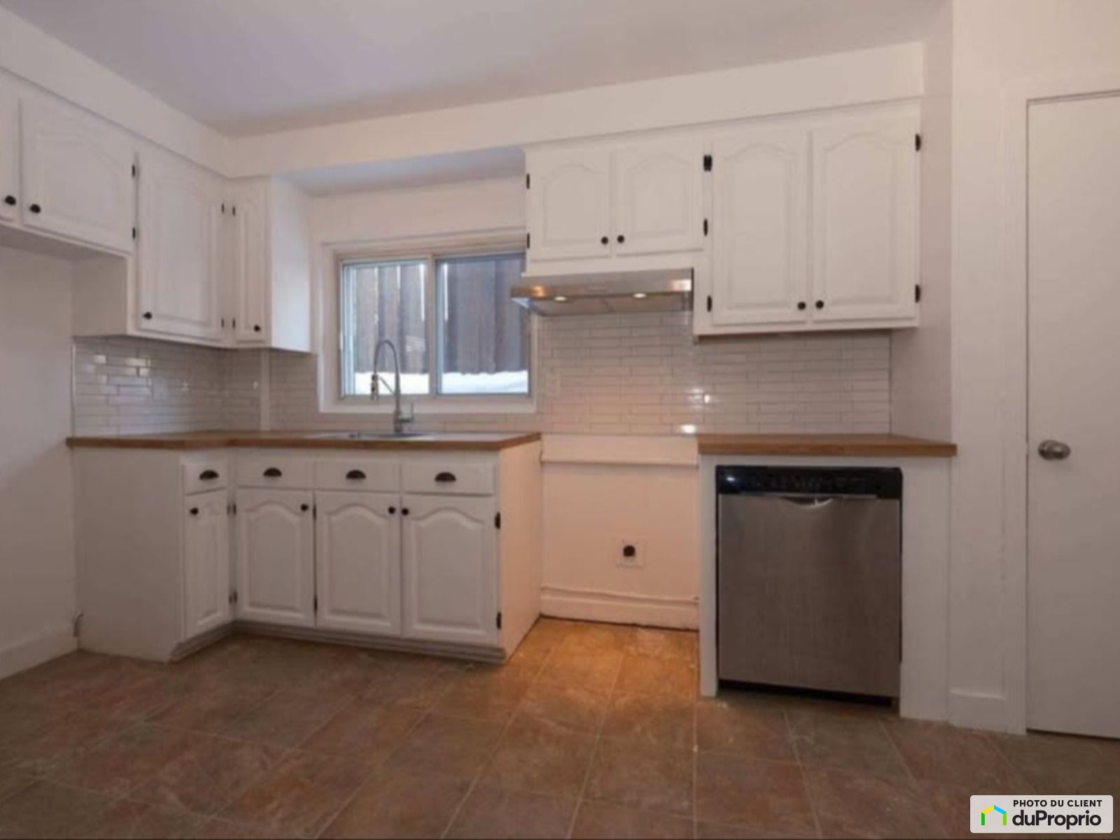1289, beauchamp — photo 1