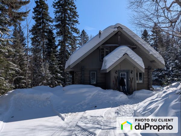 7, Chemin des muguets, St-Donat à louer