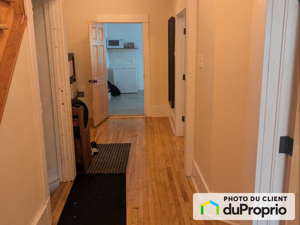 224 De Castelnau, Villeray / St-Michel / Parc-Extension for rent