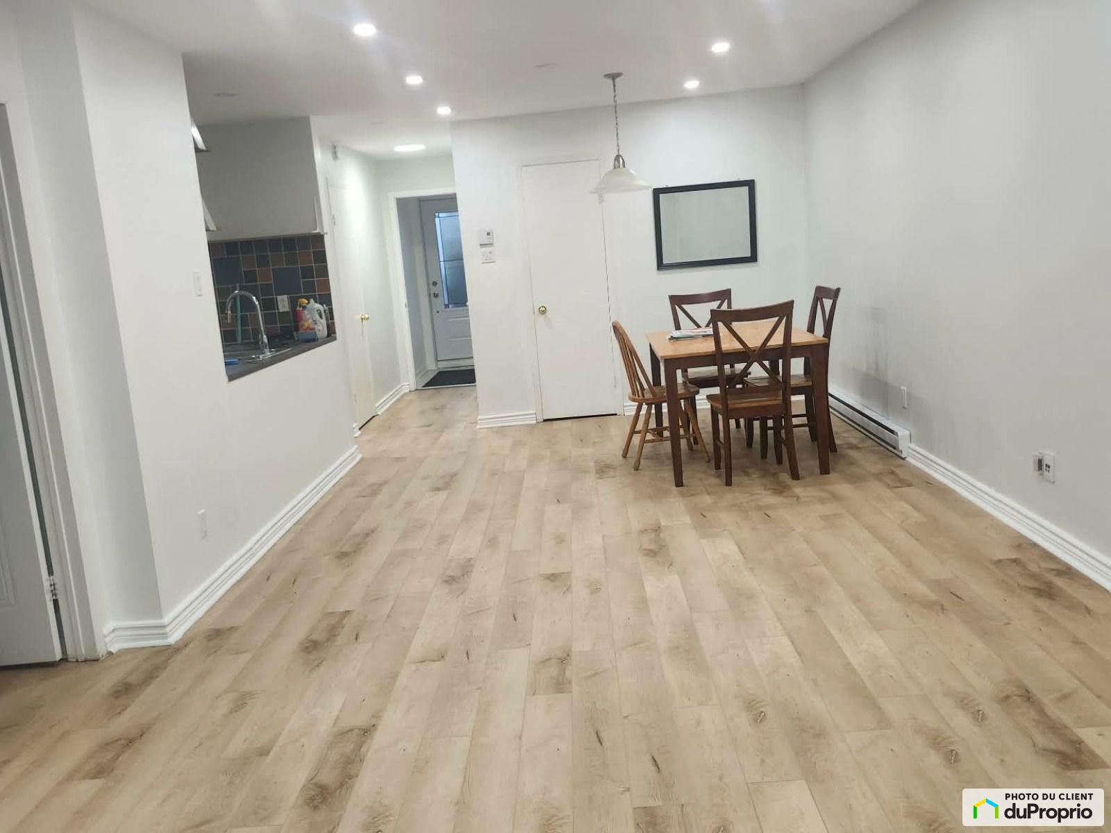 9586A, AV DUBUISSON — photo 1
