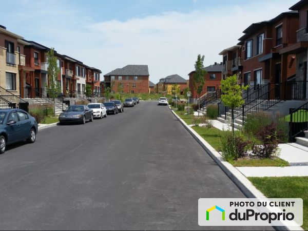 2090, de Lyne, Brossard à louer