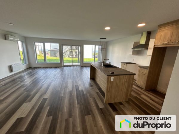 799, Rue Hallée, Sherbrooke (Mont-Bellevue) à louer