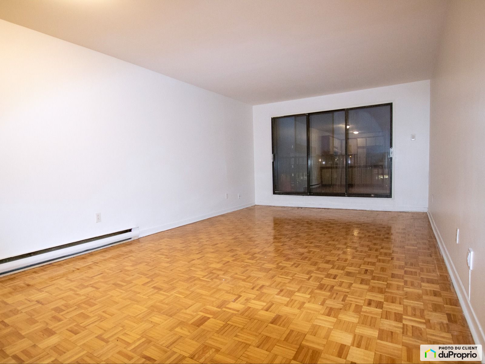 0, Unité 4 ½ Le Crémazie-8715, rue Jeanne-Mance — photo 2