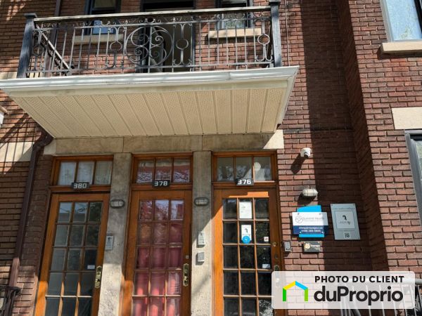 376, St-Joseph, Le Plateau-Mont-Royal à louer