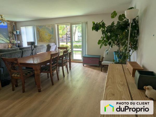 Salon / Salle à manger - 2820, avenue Bergemont, Limoilou à louer