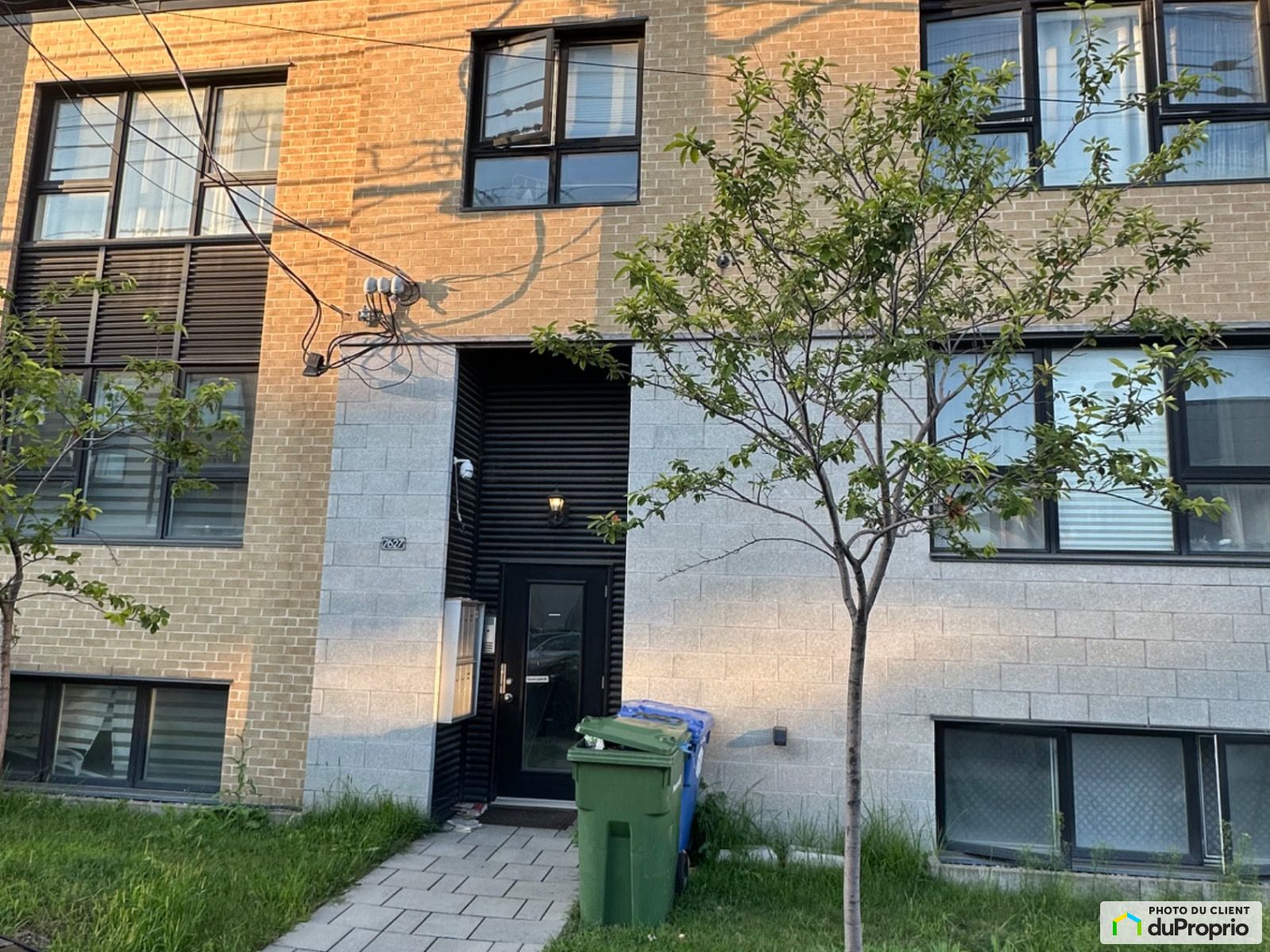 3-7627, 18eme avenue — photo 1
