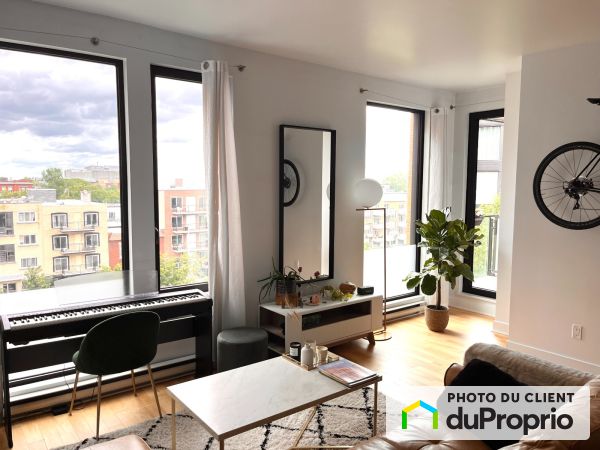 Living Room - 508-5661 avenue de Chateaubriand, Rosemont / La Petite Patrie for rent