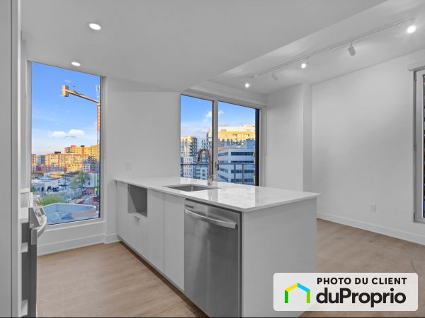 716-5070 rue Pare, Mont-Royal for rent