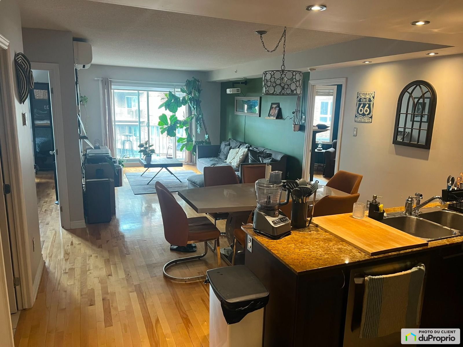703-2110, Rue Caroline Beique — photo 1