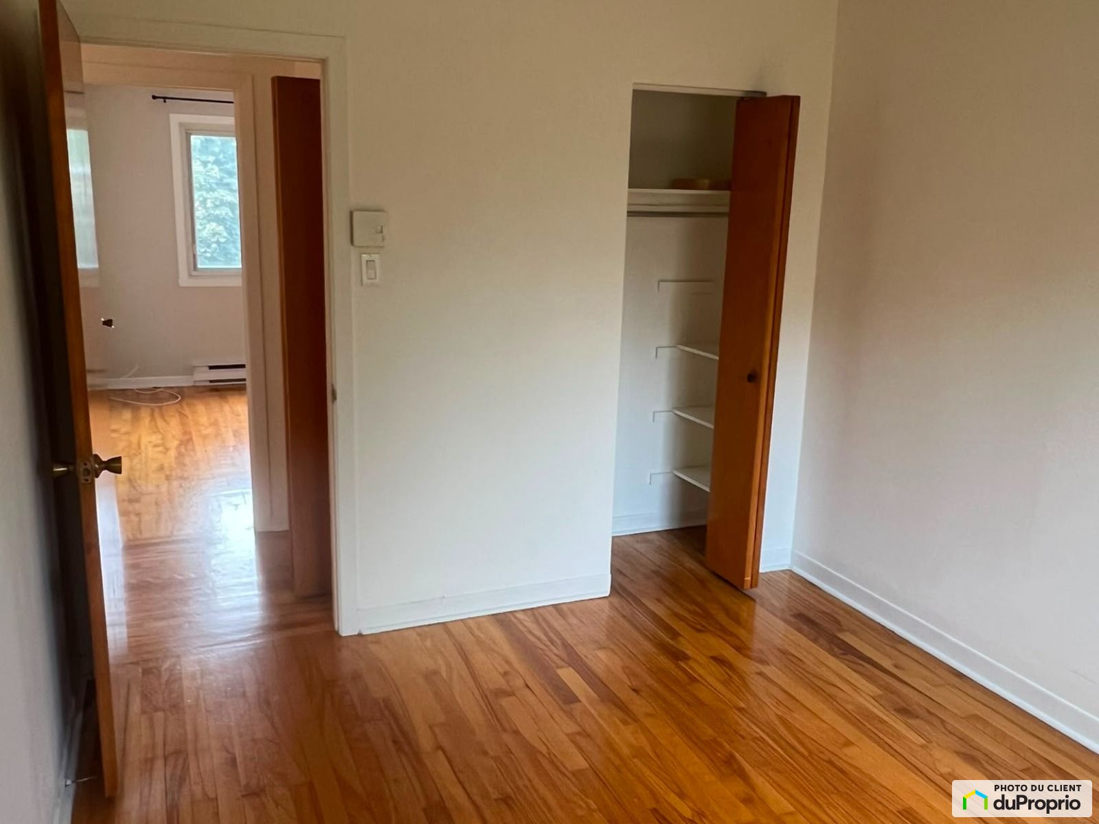 4-351, rue St-Laurant O — photo 3